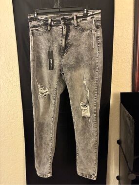 Fashion Nova Acid Wash Black Stretch Skinny Jeans